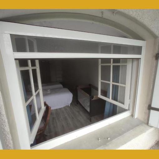 Moustiquaire à tirage sur mesure sur  Agen et les alentours 02