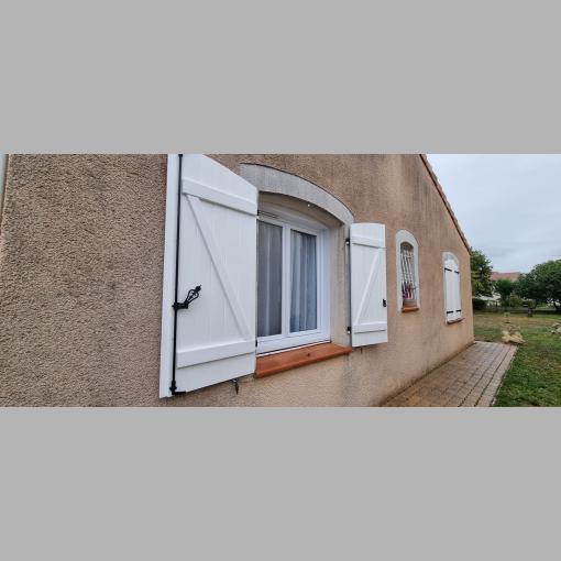 Volet battant sur mesure  à  Villeneuve sur lot